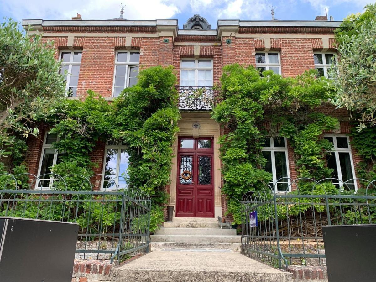 Domaine De Senercy Panzió Sery-les-Mezieres Kültér fotó